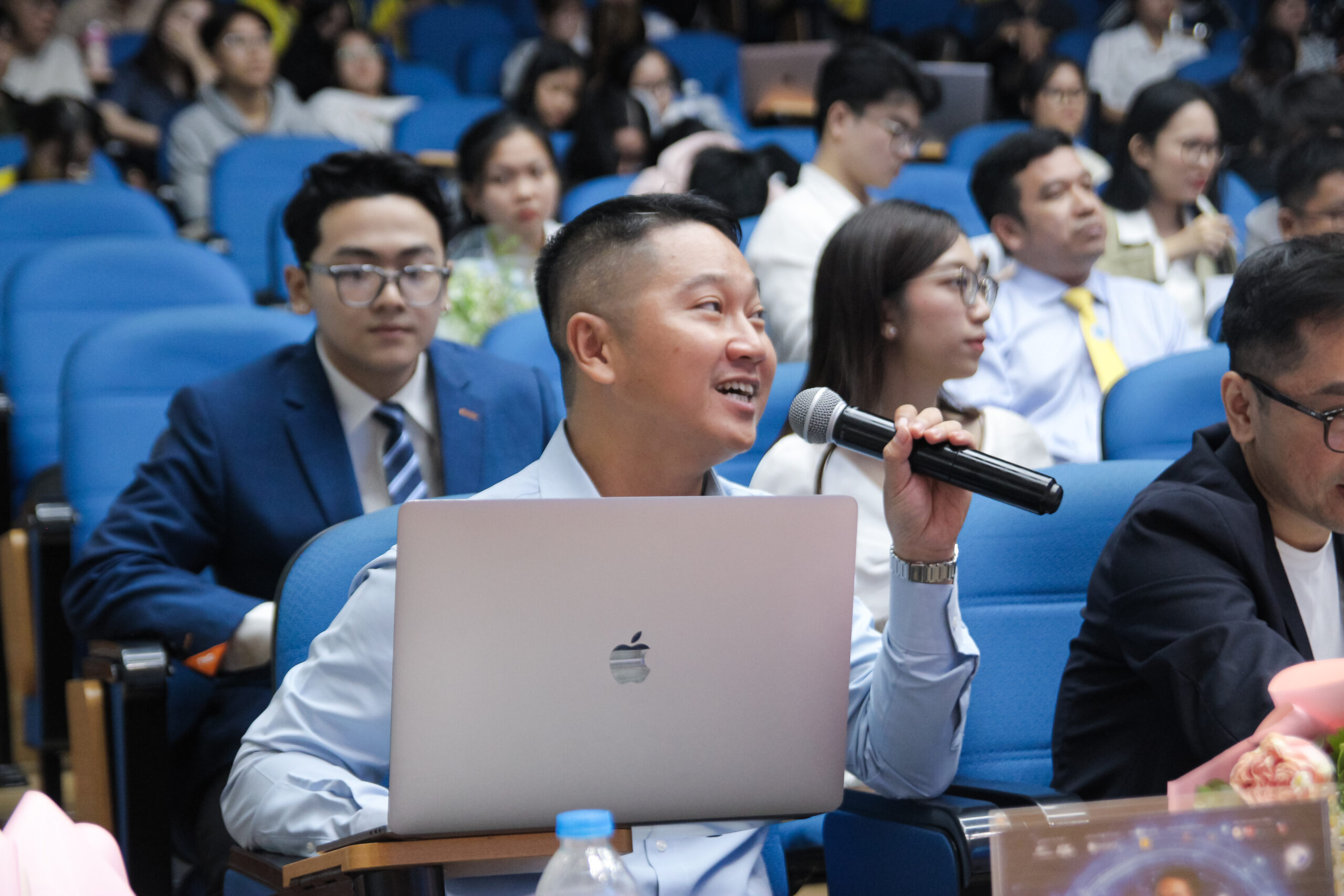 FOUNDER & CEO IGEM ĐẢM NHẬN VAI TRÒ BAN GIÁM KHẢO TẠI GALA CHUNG KẾT CESIM ELITE VIETNAM 2024